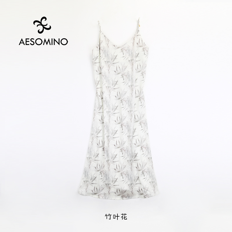 【新品】Aesomino/衣莎美诺吊带裙竹叶花Y411B7063