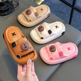 卡皮巴拉儿童拖鞋男童夏季女孩2026新款防滑软底室内小孩宝宝凉拖