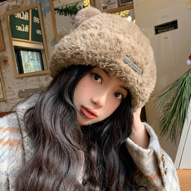 可爱小熊毛线帽子女冬季时尚保暖毛绒加厚护耳大头围显脸小针织帽