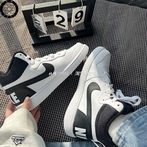 NikeCourtBorough高帮休闲鞋
