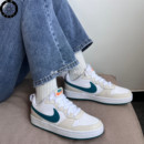 经典 复古女子休闲小白板鞋 017 BQ5448 Court Borough Nike Low2