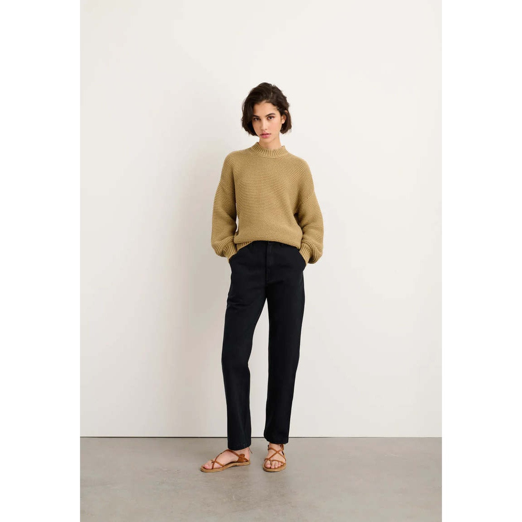 纽约AM提花后纽扣高圆领针织衫