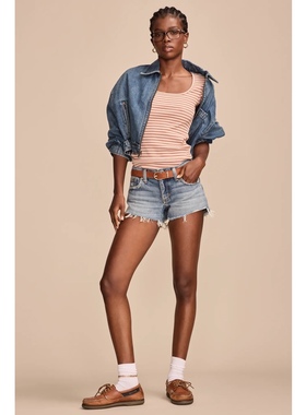 美系复古单宁LB 女款 festival浅蓝色水洗毛边低腰牛仔短裤