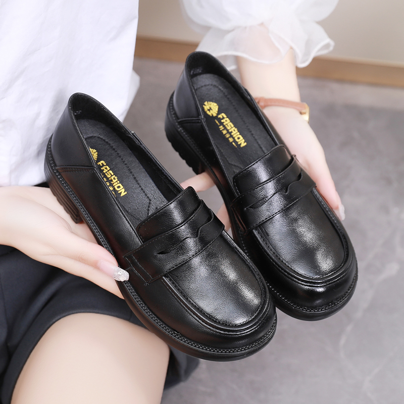 一脚蹬工作鞋软底坡跟