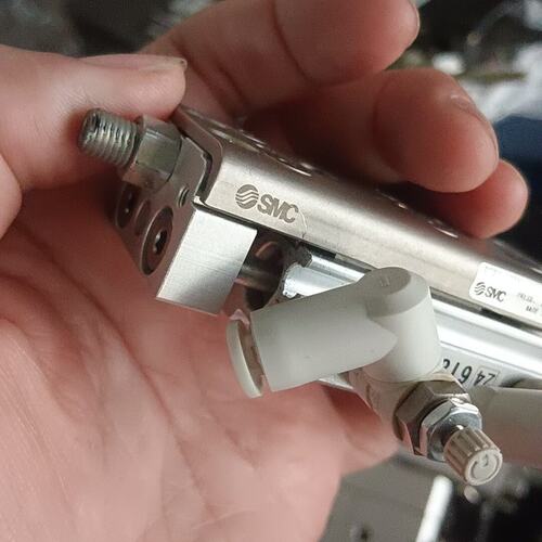 议价新款滑台气缸MXQ8A-10ZA，，，成色可维修