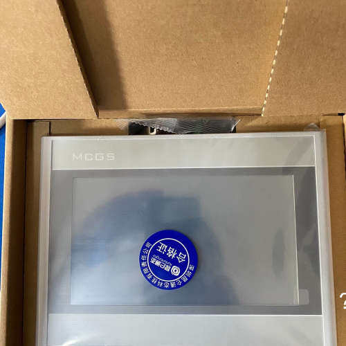 议价昆仑通态触摸屏TPC7022Ei，带网口，1个232口，2个