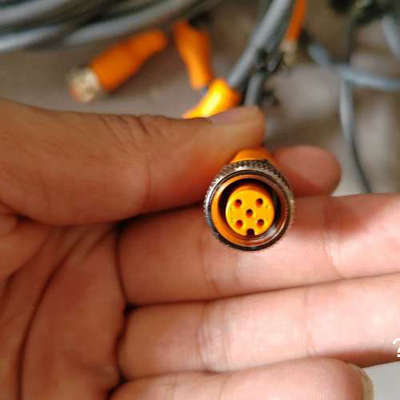 议价IFM易福门连接EVC189  5芯，双头公母