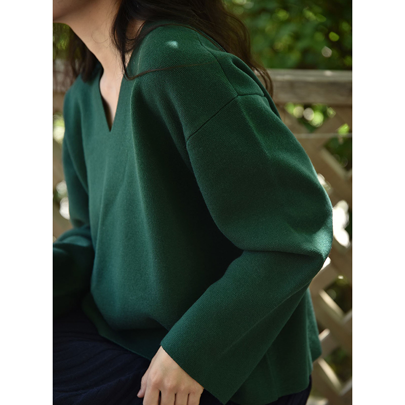 四平加厚针织V领套头羊绒衫外套