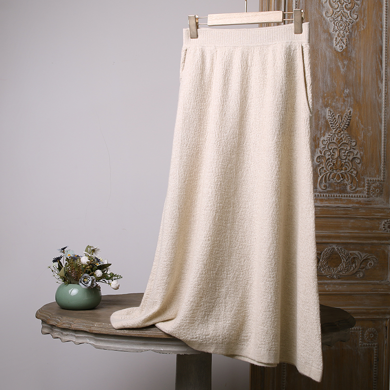 APC毛圈纱针织高腰纯羊绒半身裙