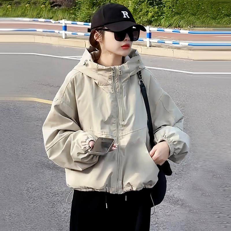 欧洲站爆款冲锋衣女夹棉连帽上衣2025秋季新款韩版小个子短款外套,女装/女士精品,短外套,淘宝优惠券,粉丝福利购,淘宝优惠卷
