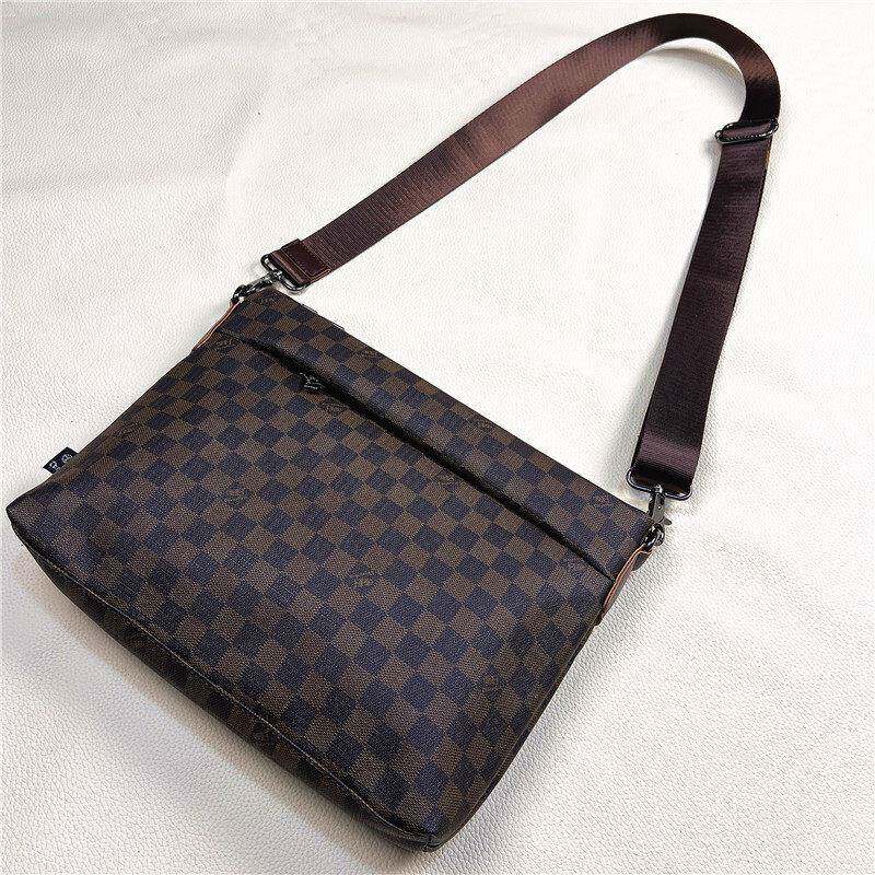 潮牌轻奢男士单肩包大容量时尚百搭格子商务休闲 斜揹包信封手拿