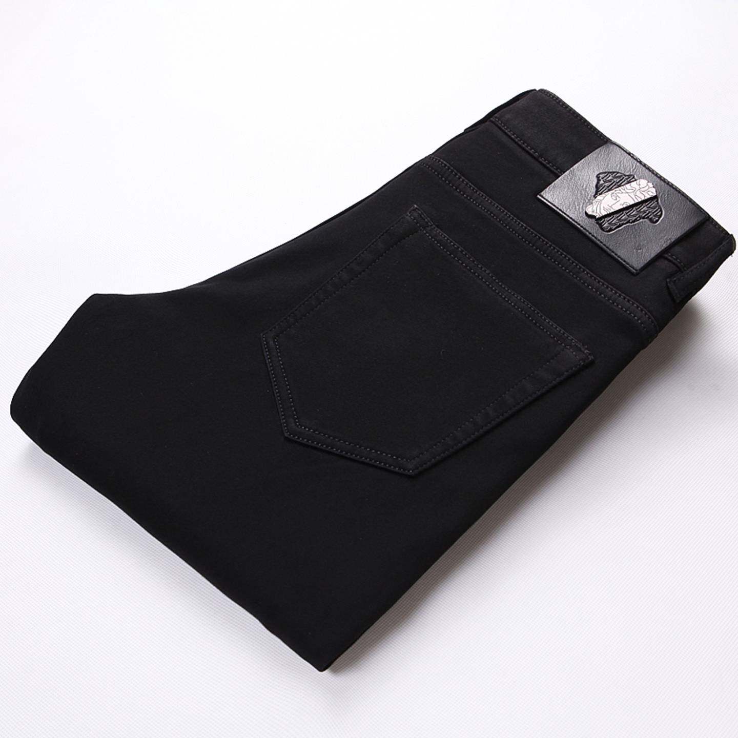 2025新款秋冬款黑色牛仔裤男修身小脚直筒弹力裤子休闲高端不掉色