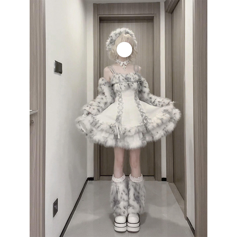 甜妹可爱冬季氛围感毛绒绒外套气质重工蓬蓬连衣裙洛丽塔lolita裙