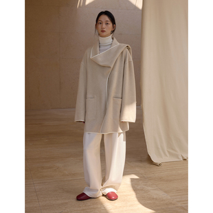 commuse memory 松弛慵懒 轻柔云朵绒真丝边围巾领宽松中长款外套