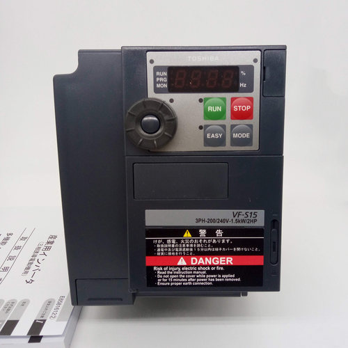 全新原装变频器东芝VFS15S