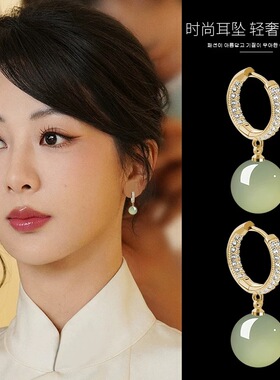新中式和田玉耳环2025新款爆款高级感耳坠冰种耳饰女百搭耳钉