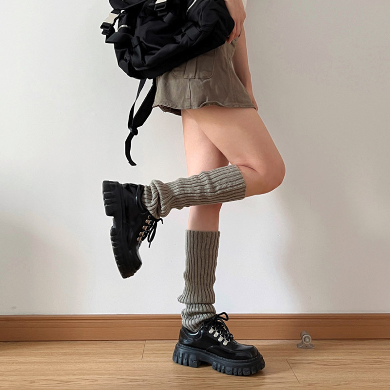 秋季外穿保暖针织袜套配小皮鞋