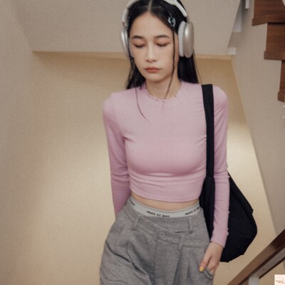 长袖合身打底薄短款针织女修身