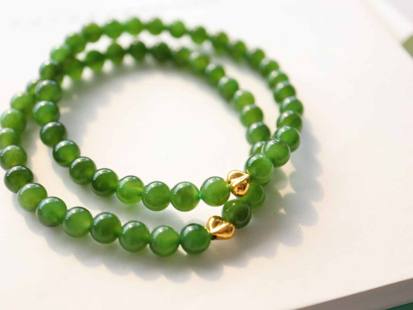天然和田碧玉手串女款18k金6mm圆珠手链转运珠苹果绿