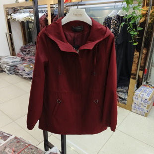 馨克丽3891乡柯2025秋休闲中老年女妈妈装 连帽风衣外套上衣52612