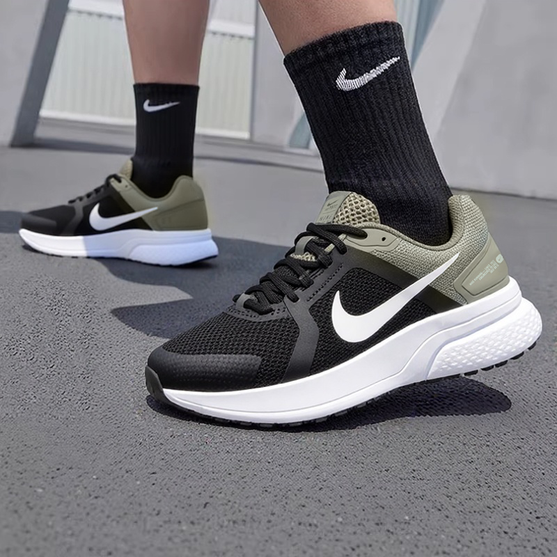 NIKE耐克男鞋2026夏季新款运动鞋轻便缓震休闲鞋子网面透气跑步鞋