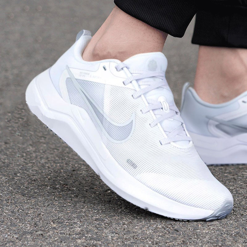nike耐克男鞋官方旗舰夏季新款男士跑鞋运动鞋子男白色透气跑步鞋