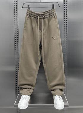 MAROLIO~潮流新趋势！2024新款休闲弯刀裤男潮牌宽松直筒运动卫裤