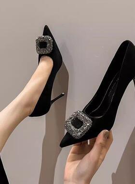 方扣高跟鞋女士细跟2025新款春秋黑色职业鞋气质性感名媛尖头单鞋