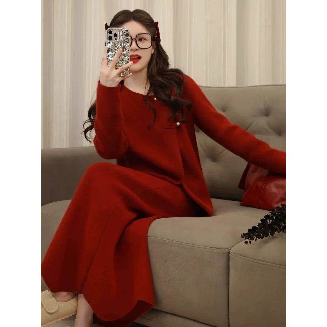 香港新年红色冬装搭配一整套胖mm圣诞节氛围感新中式连衣裙套装女