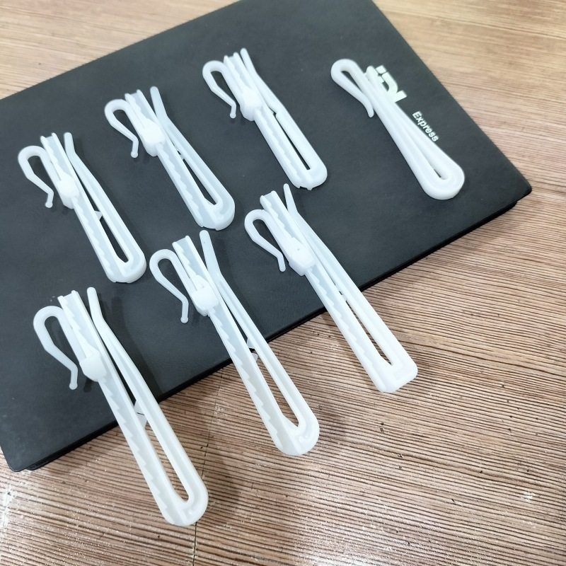 直供品质伸缩升降调节钩窗帘韩式挂钩PP塑料POM优质款白色S钩,居家布艺,窗帘面料,淘宝优惠券,粉丝福利购,淘宝优惠卷