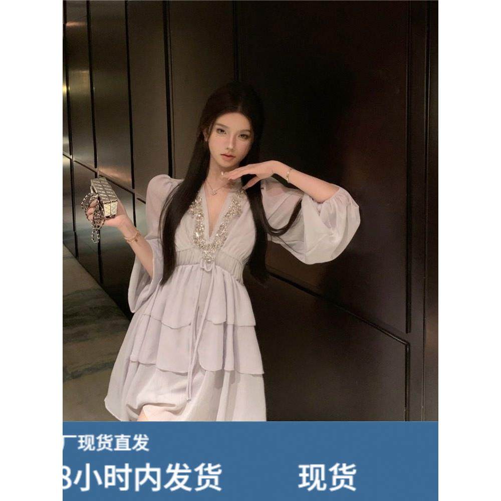 秋季法式V领雪纺长袖连衣裙，小巧优雅，高端感，富家女腰裙,运动/瑜伽/健身/球迷用品,瑜伽短裙,淘宝优惠券,粉丝福利购,淘宝优惠卷