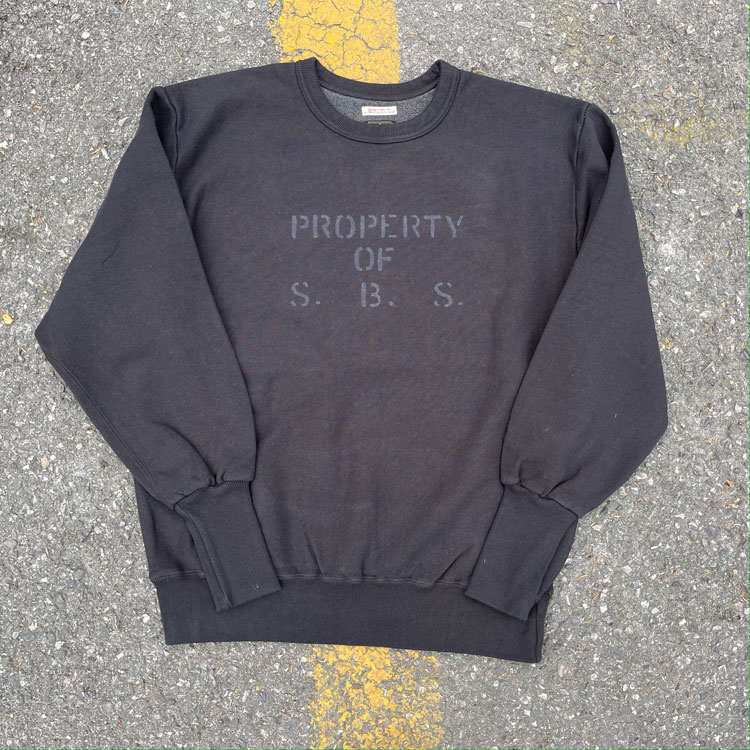 加绒字母印花复古套头卫衣