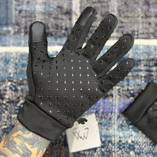 COMFY OUTDOOR 支持触屏操控 山系风加绒内里保暖户外通勤手套