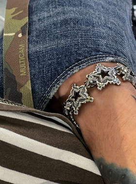 图腾镂空月抛型五星造型复古手链