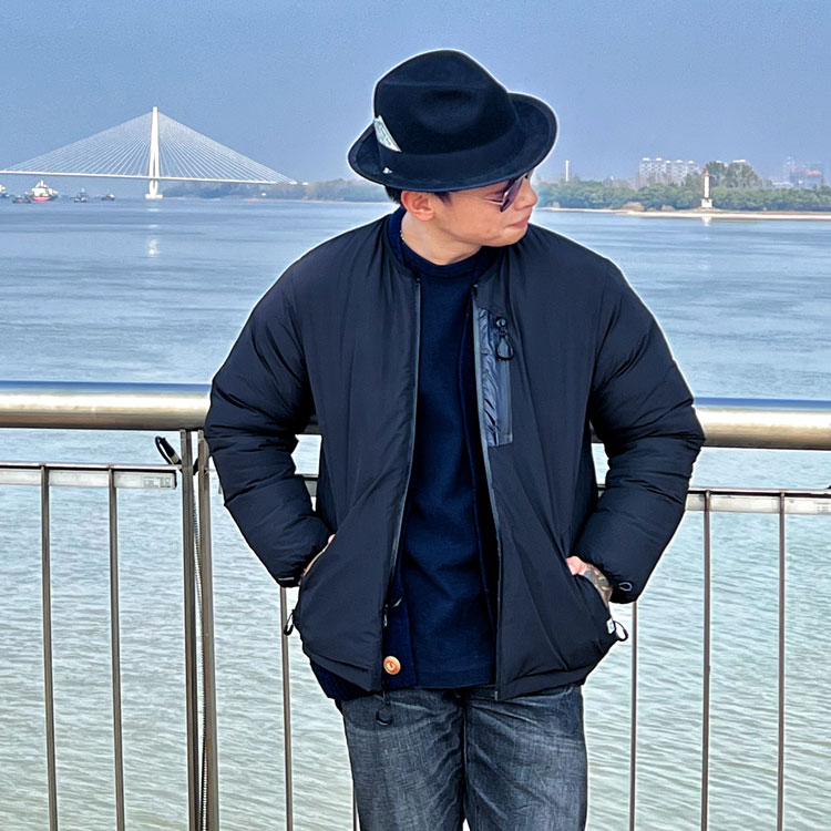 无领内胆式双向拉链羽绒服