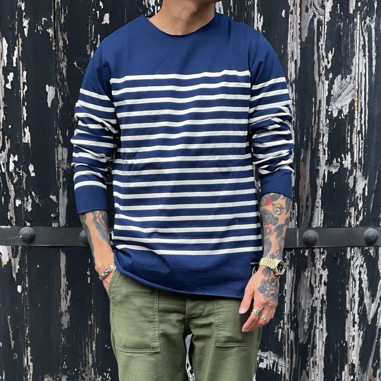 无收边设计条纹长袖T恤