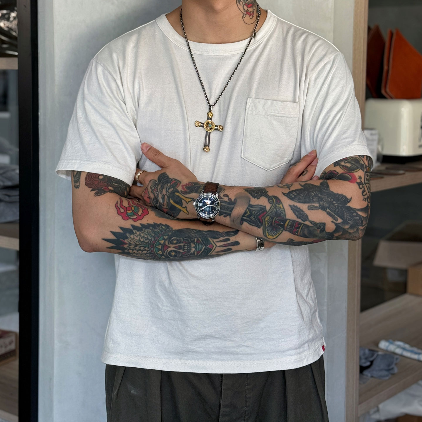 修身&宽松3拧纱线口袋短袖T恤