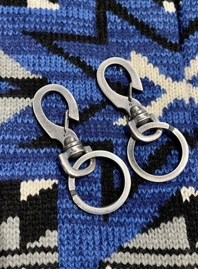 Jango 日本手造 925全银扁平化设计硫化做旧复古鱼钩造型钥匙扣