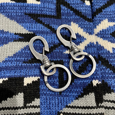 做旧复古鱼钩造型钥匙扣