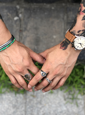 日本熔岩做旧手镯