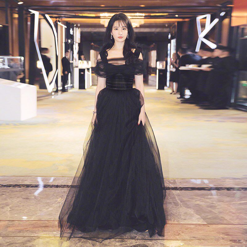 Studio Photo photograph Wedding dress Sen family Ultra cents Dream black Diablo bride Evening dress Yarn skirt Off Shoulderin the Women's clothing/Boutique , Wedding/Cheongsam/Formal dress , Formal dress/Evening  category - from Buy2taobao.com to provide professional Taobao agent buy service