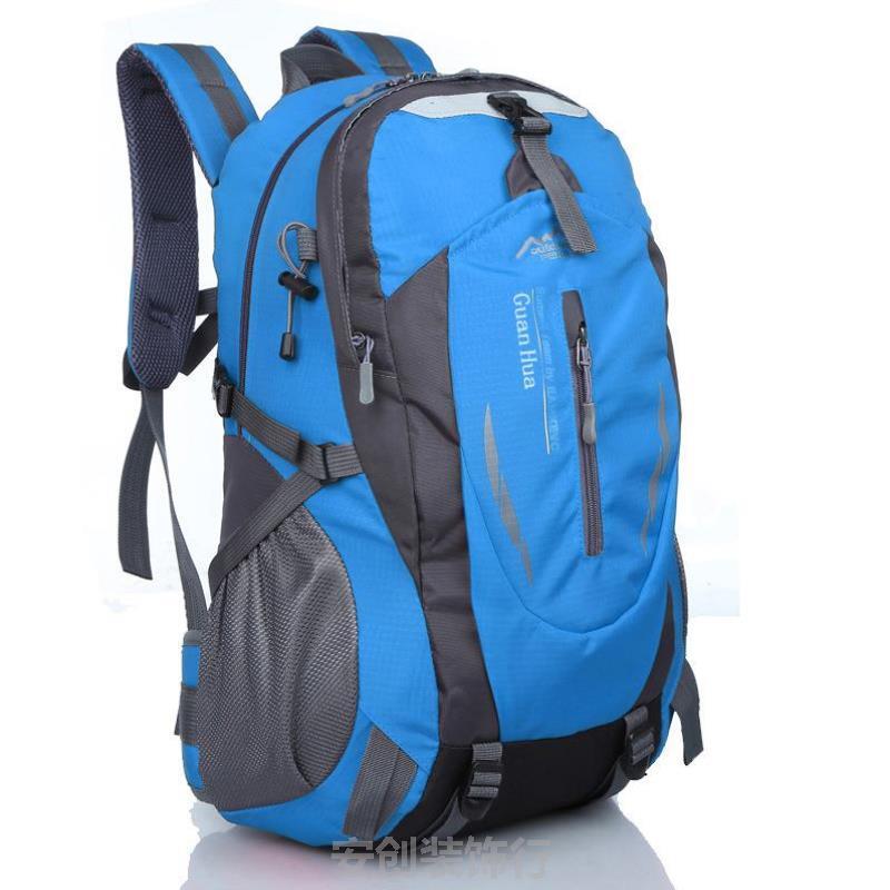 小型登山包新款女士旅行大容量摩托车骑行背包防水学生高中初中