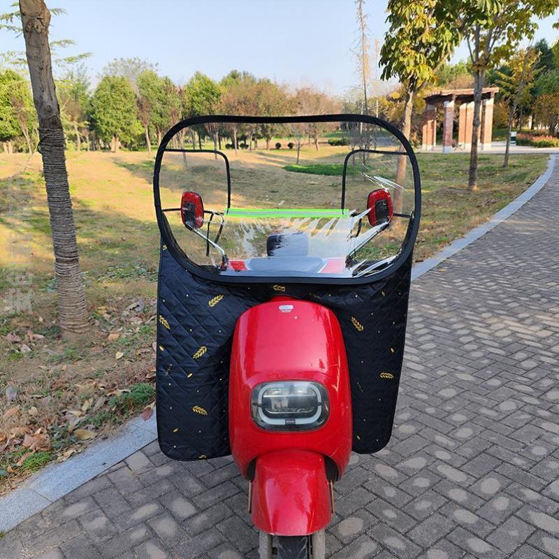 小型电瓶车前挡风板新款女装塑料电动车加厚四季摩托车高清踏板电