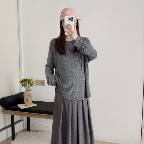 简育宽松孕妇针织上衣
