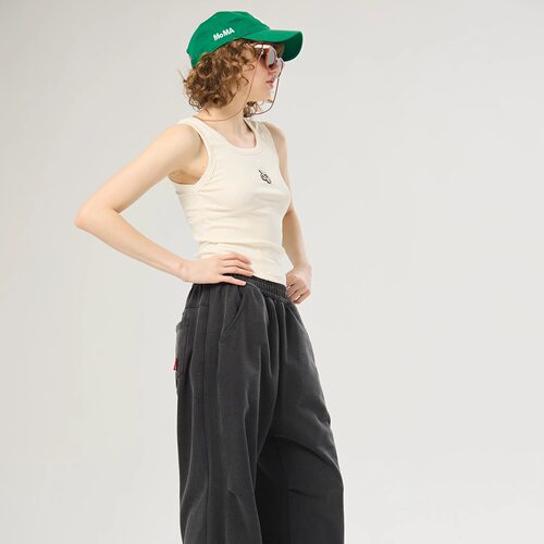 春秋新款原创设计印花纯色背心