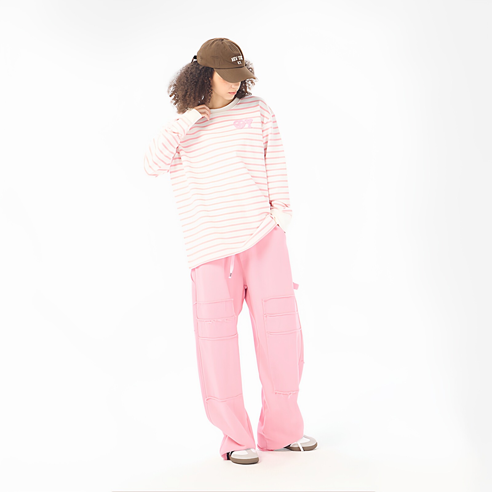 AIMEEWQ   秋冬新款小怪兽纯棉男女同款爱心条纹针织长袖  AM0811