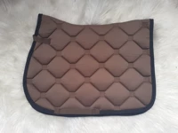 Темно коричневый