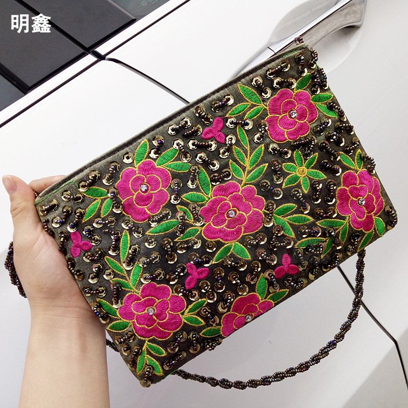 2017新款复古民族风刺绣包时尚花朵钉珠包串珠带流苏斜挎信封包,箱包皮具/热销女包/男包,通用款女包,淘宝优惠券,粉丝福利购,淘宝优惠卷