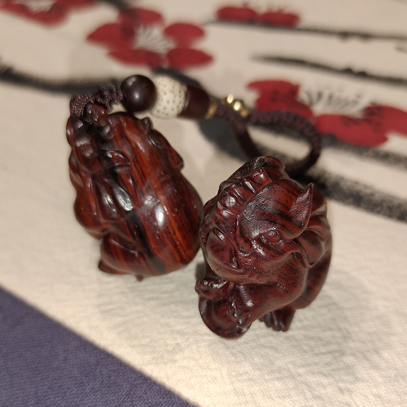 红酸枝东方吉象如意挂件