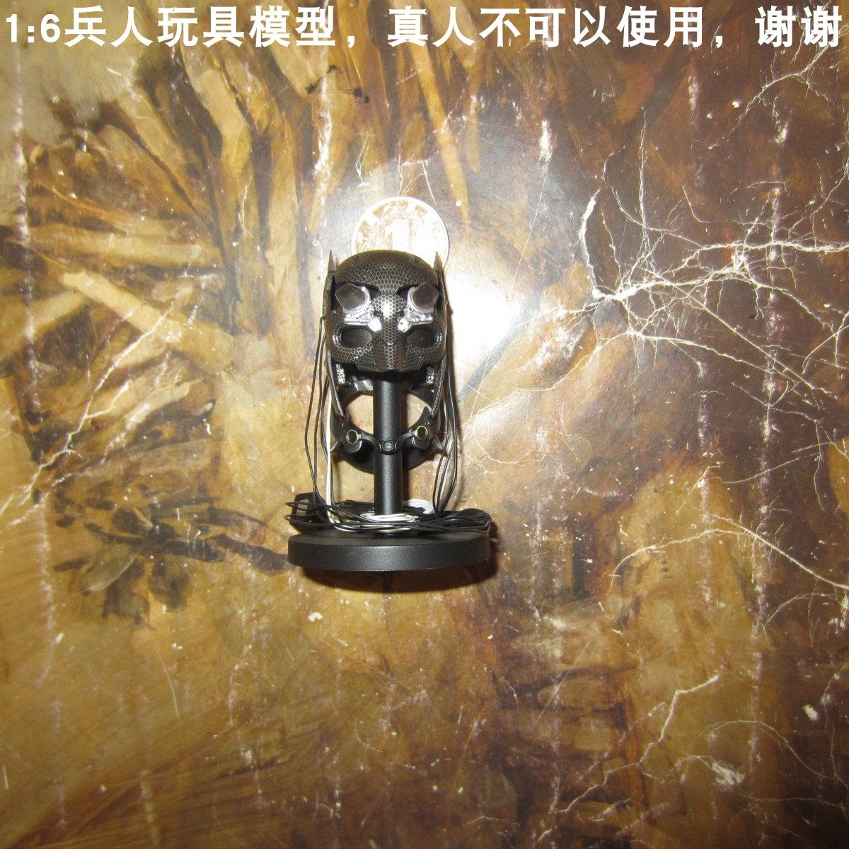 hottoys正义联盟1/6蝙蝠侠兵人